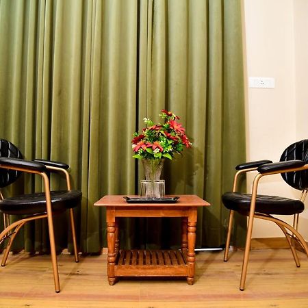 Hotel Olive Crown لاكناو المظهر الخارجي الصورة