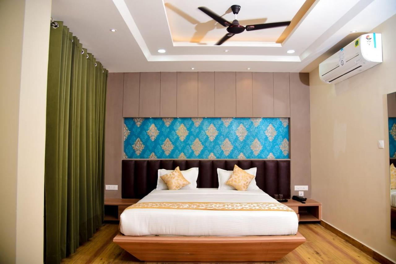 Hotel Olive Crown لاكناو المظهر الخارجي الصورة