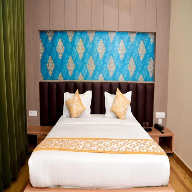 Hotel Olive Crown لاكناو المظهر الخارجي الصورة