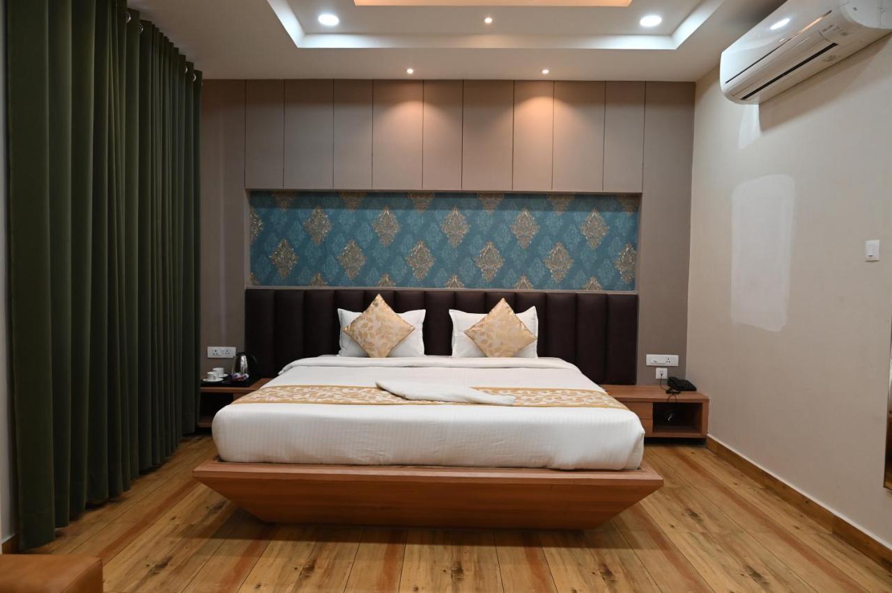 Hotel Olive Crown لاكناو المظهر الخارجي الصورة